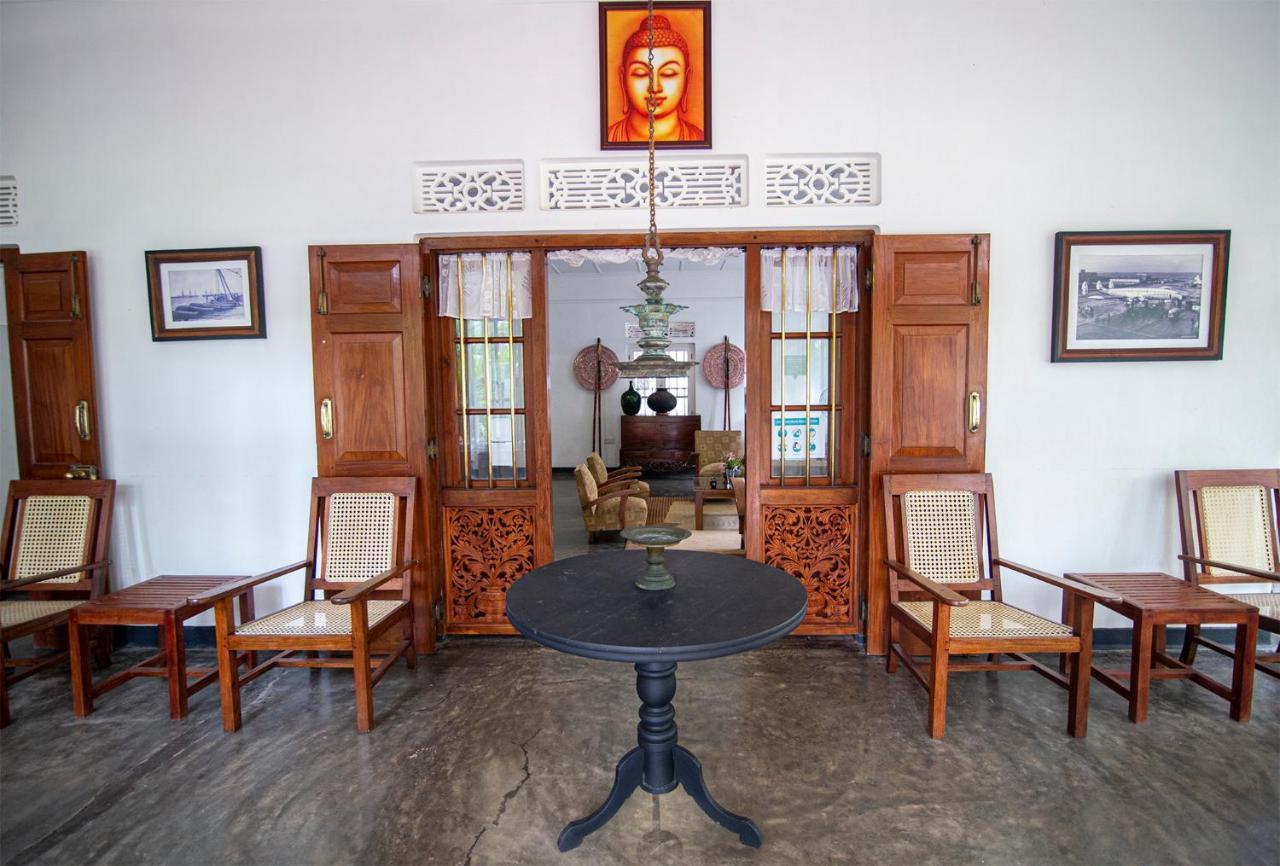 Village Headman'S Five Bedrooms Entire Bungalow Induruwa Luaran gambar